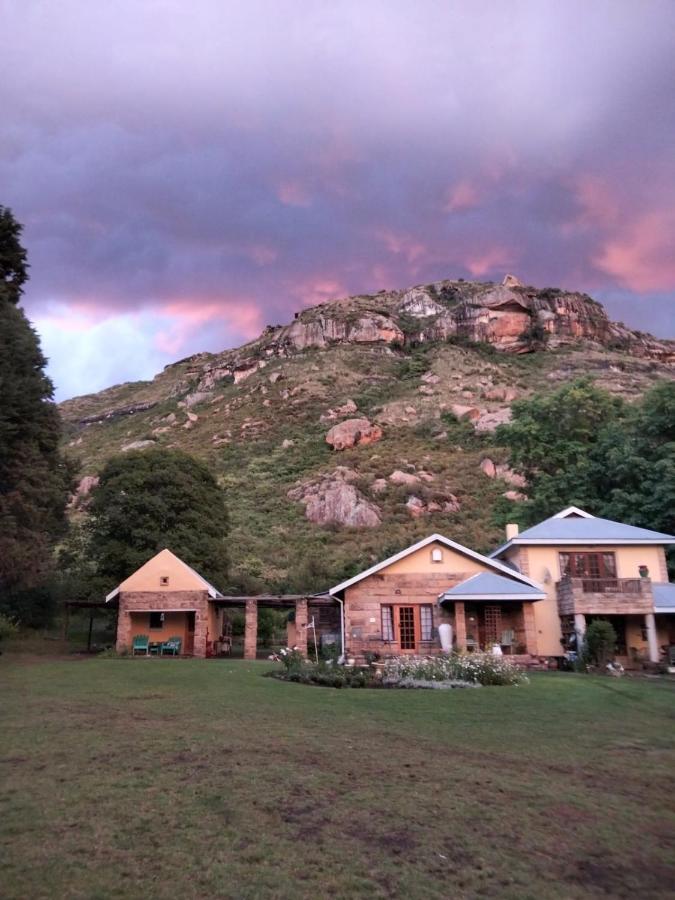 His Vessel Guesthouse Clarens Fs Exterior foto